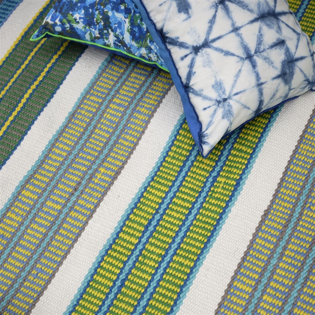 Alfombra de exterior Mahakam Cobalt de Designers Guild