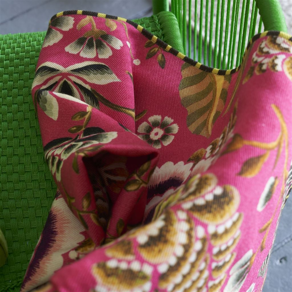 Rose De Damas Cerise Merino Wool Throw