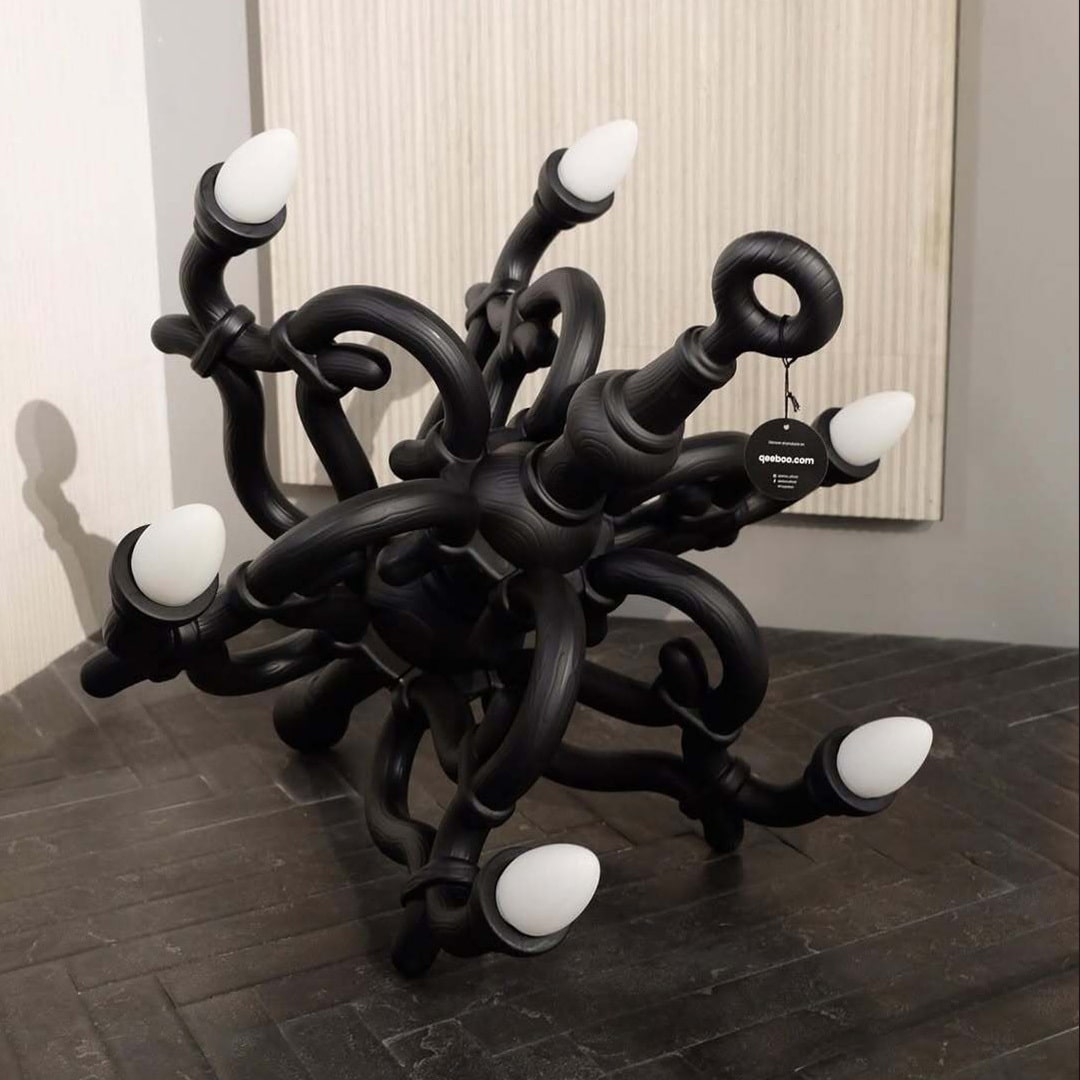 Fallen Chandelier Lamp M Indoor/Outdoor